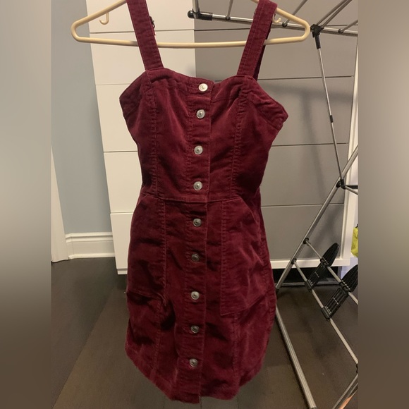 Burgundy Overall Dress - Picture 3 of 4